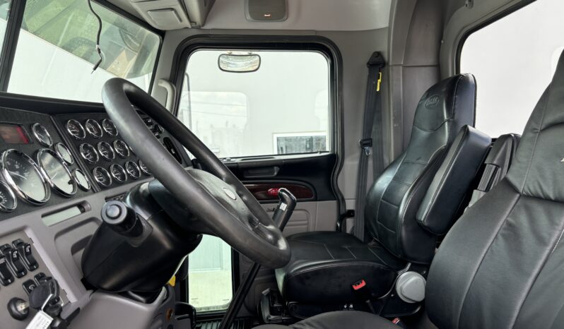 2019 Peterbilt 389 full