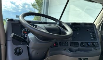 2016 Freightliner Cascadia 125 full