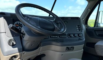 2018 Freightliner Cascadia 125 full