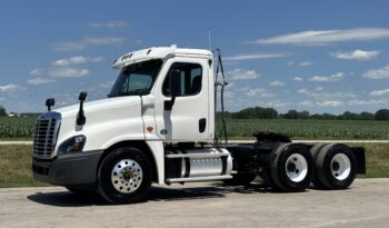 2016 Freightliner Cascadia 125 full