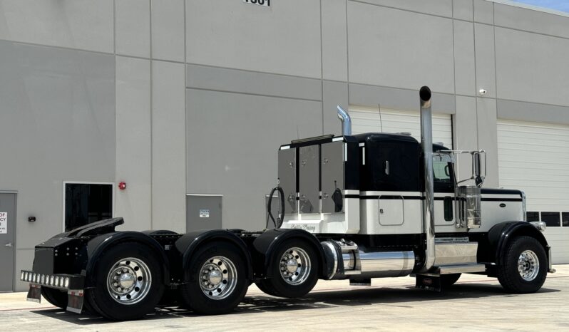 2021 Peterbilt 389 full