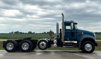 2020 Mack Granite 64FT full