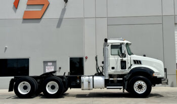 2016 Mack Granite GU813 full