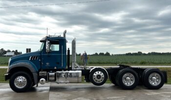 2020 Mack Granite 64FT full