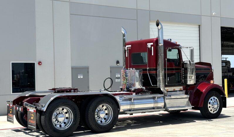 2020 Kenworth W900 full