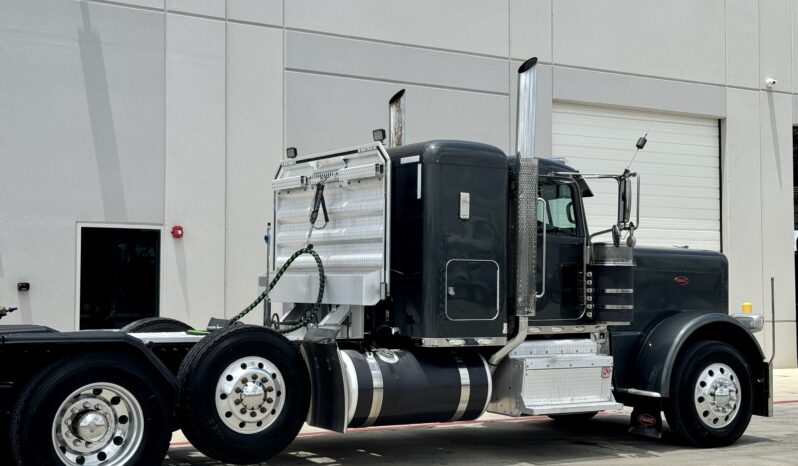 2017 Peterbilt 389 full