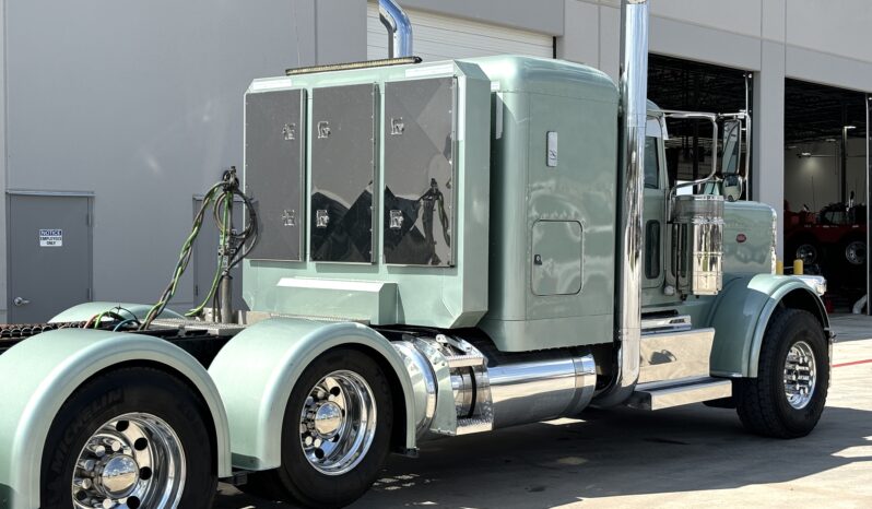 2021 Peterbilt 389 full