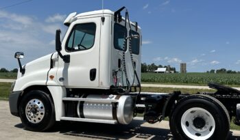 2016 Freightliner Cascadia 125 full