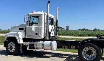 2012 Mack CH613 full