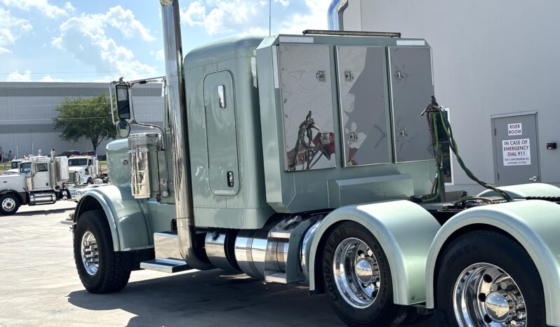 2021 Peterbilt 389 full