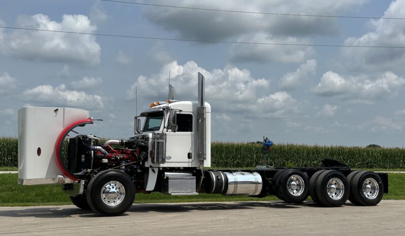 2019 Peterbilt 389 full