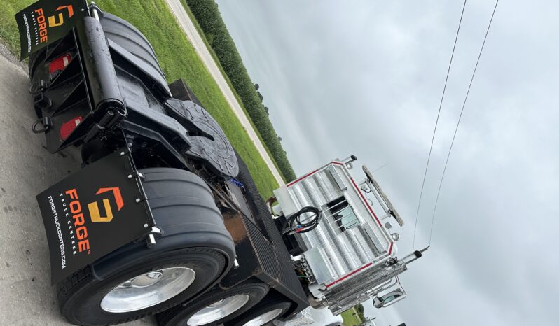 2013 Peterbilt 388 full