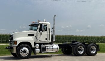 2019 Mack Pinnacle 64FT full