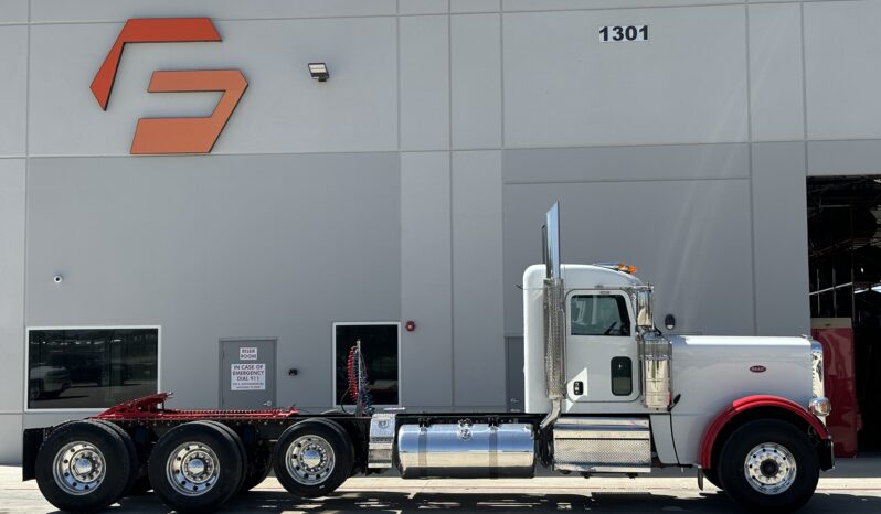 2019 Peterbilt 389 full