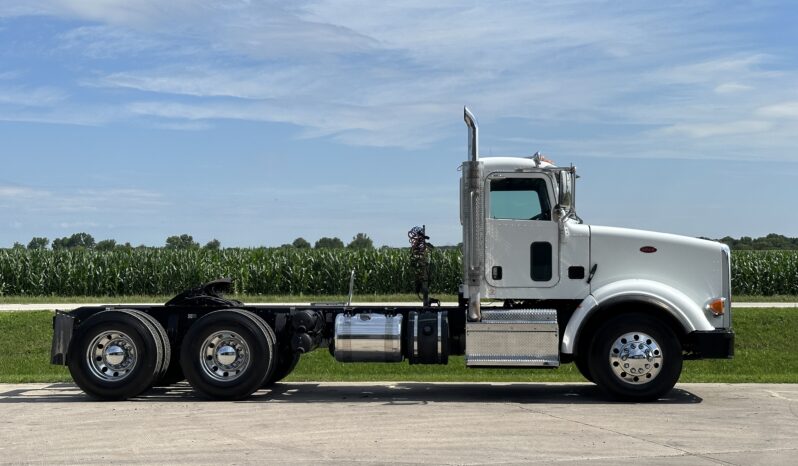 2016 Peterbilt 367 full