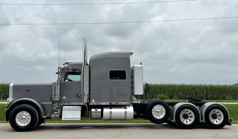 2021 Peterbilt 389 full