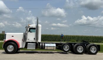 2019 Peterbilt 389 full