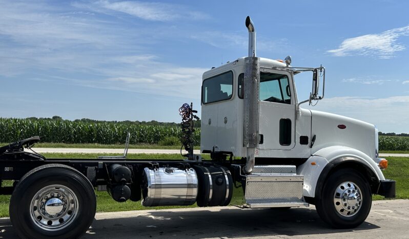 2016 Peterbilt 367 full