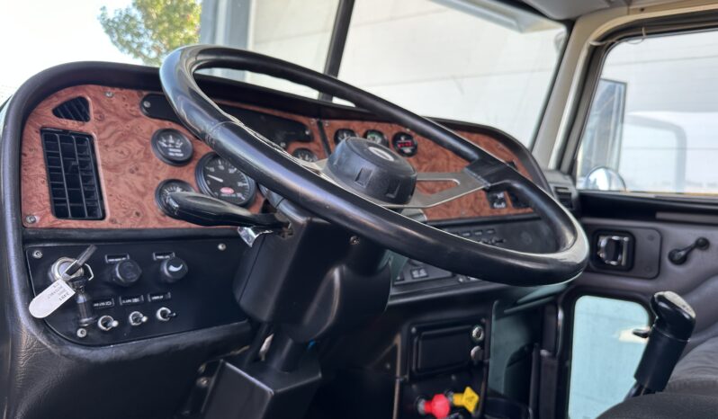 2005 Peterbilt 378 full