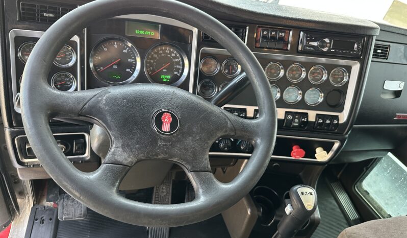 2013 Kenworth T800 full