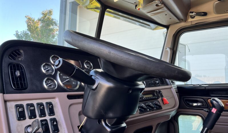 2011 Peterbilt 389 full