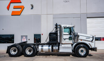 2013 Kenworth T800 Wide Hood full