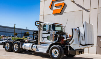 2013 Kenworth T800 Wide Hood full